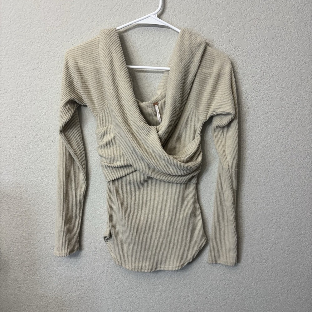 Free People Women's Marley Top Size Small S Beige Tan Sweater